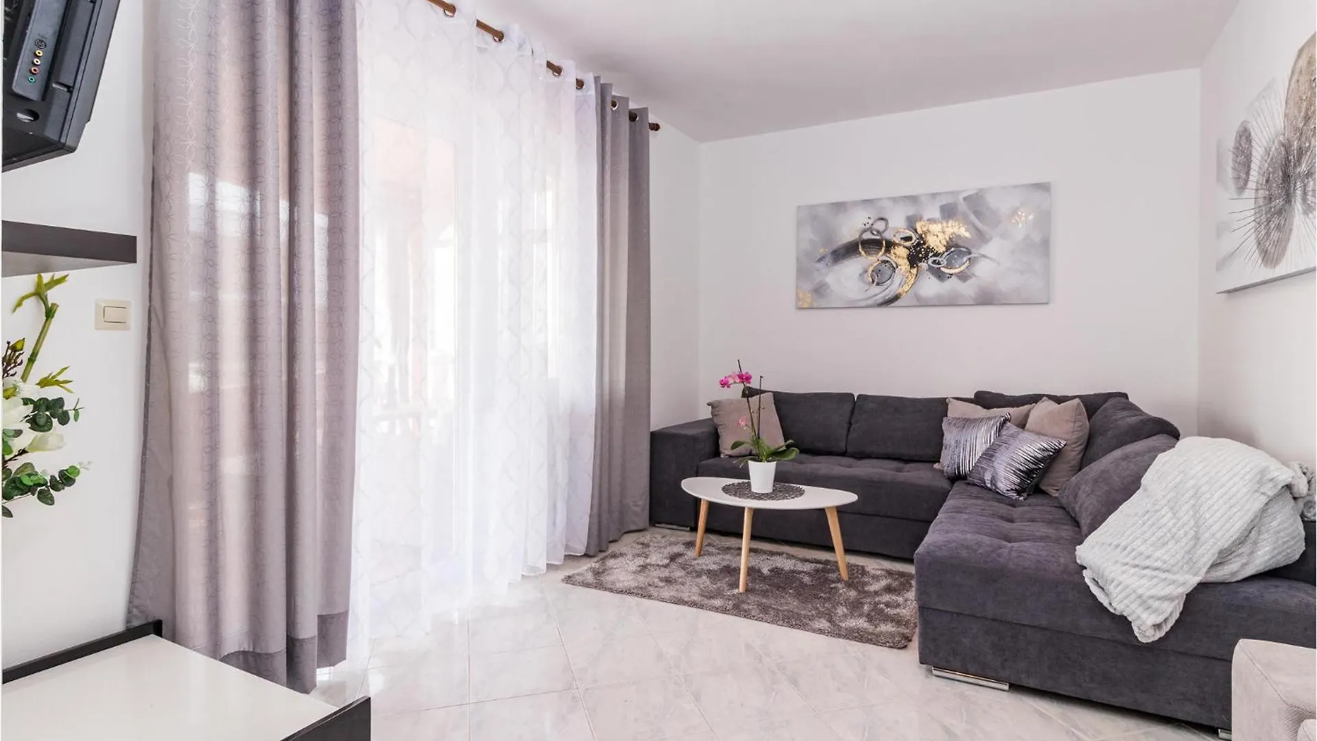 Nice Apartment In Pula With Outdoor Swimming Pool 克罗地亚